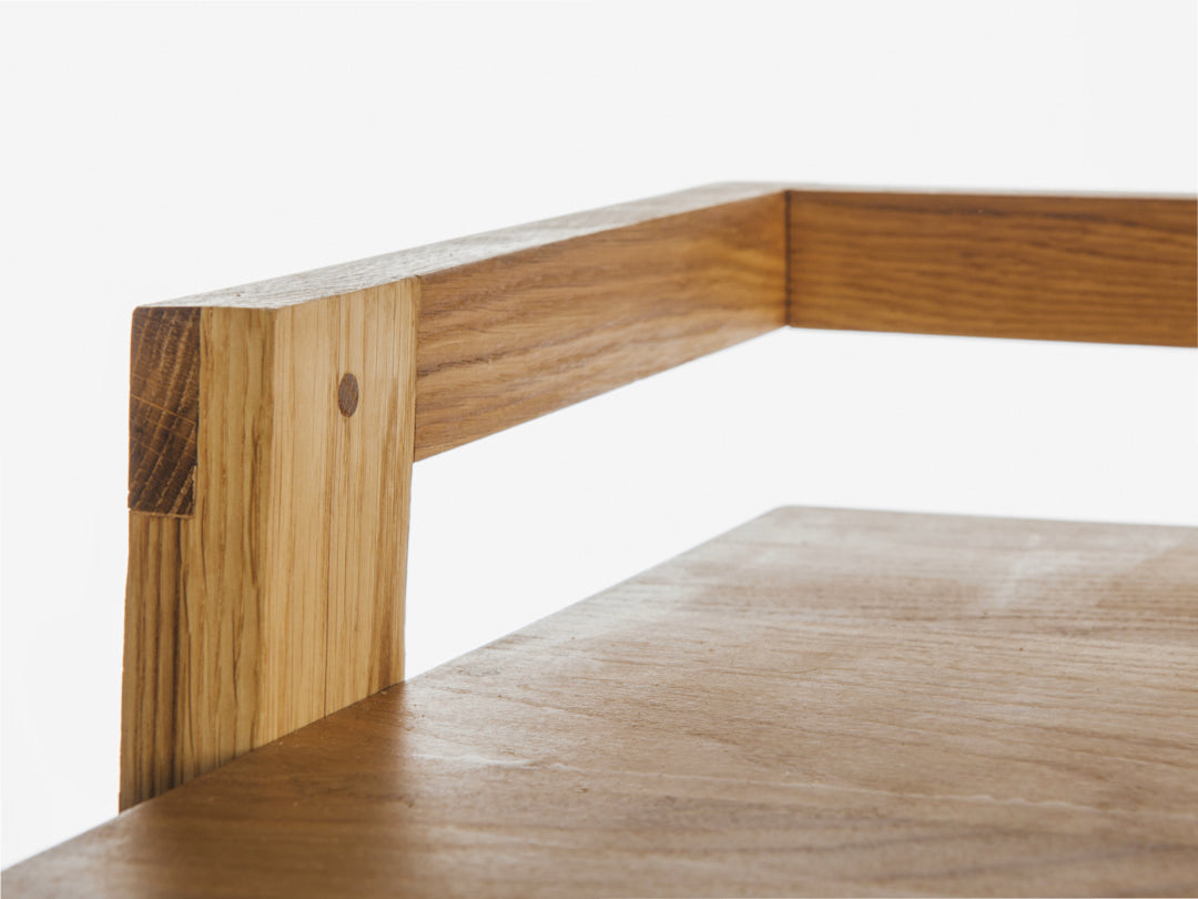 Turntable and Record Storage Media Console Model_No.04