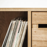 Szafka na płyty winylowe i gramofon Model_No.03