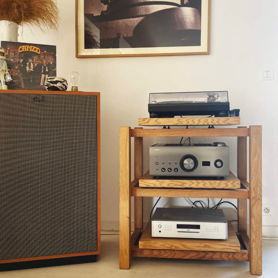 solid wood audio rack made by Kunsst with integrated turntable platform and space for hi-end CD player